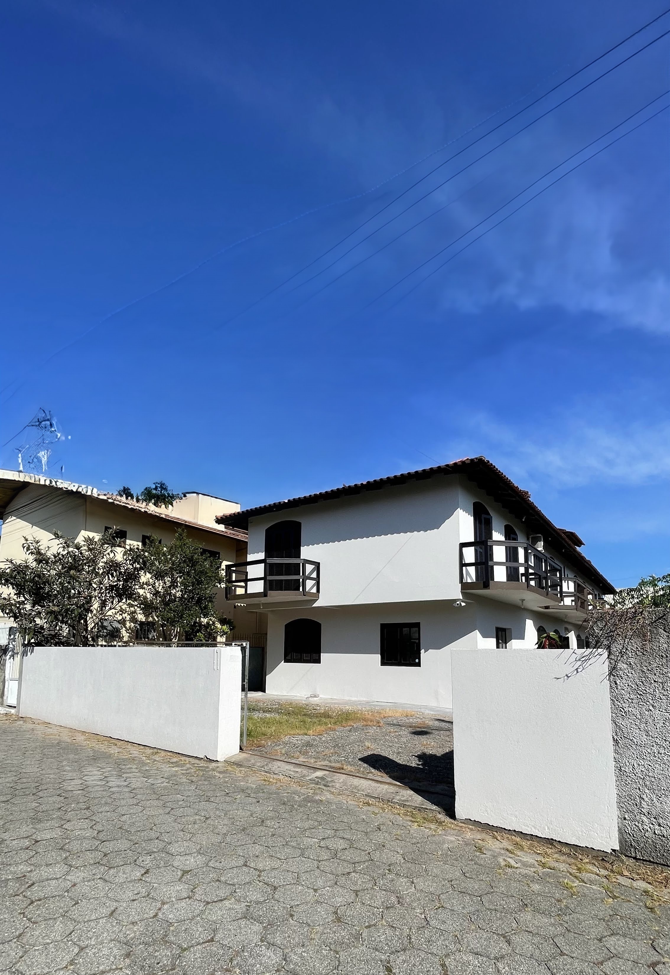 Vista externa Apartamento 203 com churrasqueira